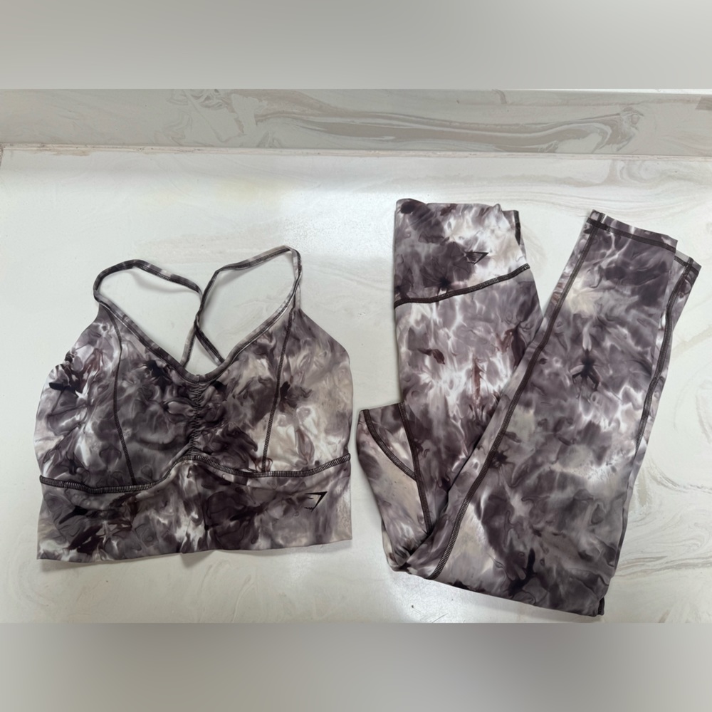 GymShark set size medium